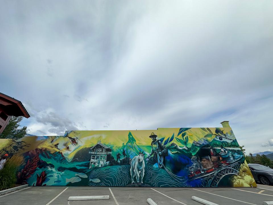mural in downtown golden